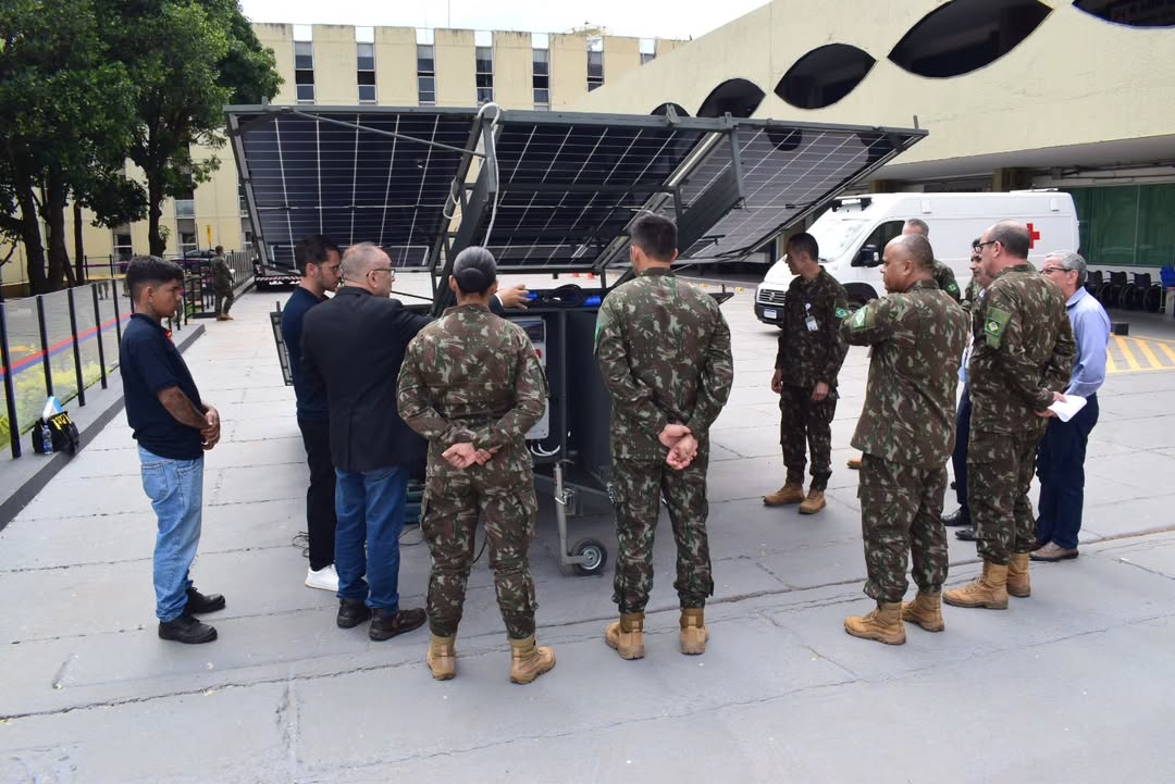 MEC: A Revolução da Energia Fotovoltaica em Operações de Campanha